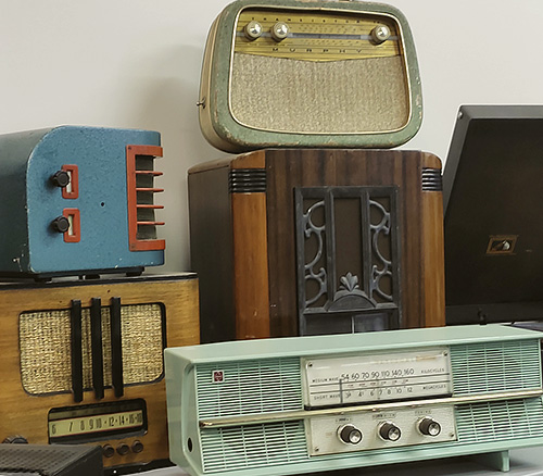 radios